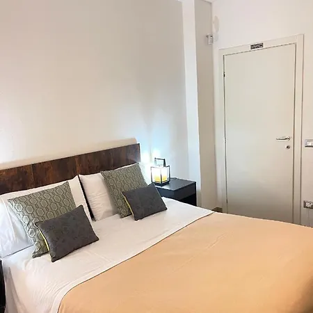 Smart Gold Elegant Style Apartment