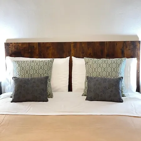Apartment Smart Gold Elegant Style