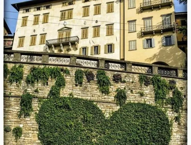 Apartament Smart Gold Elegant Style